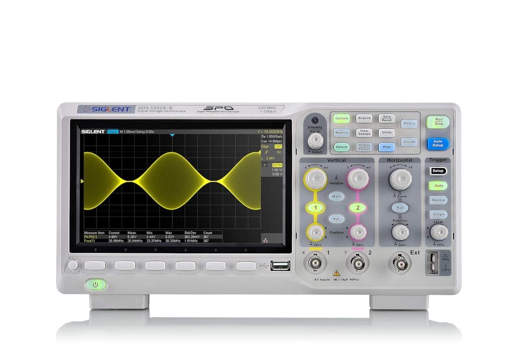 Siglent SDS1202X-E 200MHz Digital Oscilloscope with 2 Channels – Best Affordable High-Performance Option for Students and University Labs 2025