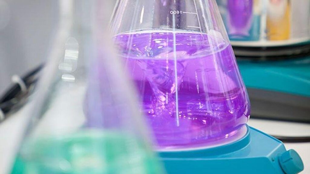 orbital shaker oxygen transfer showing liquid circulation and air diffusion inside flask during mixing
